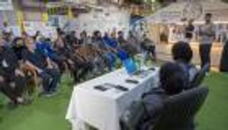 المستشفى الإماراتي العائم يحيي اليوم العالمي للإقلاع عن التدخين
