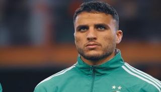 ياسين تيطراوي نجم منتخب الجزائر