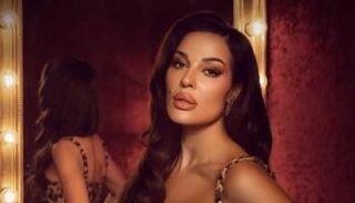 الفنانة نادين نجيم