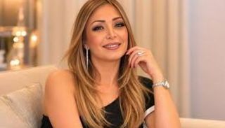 الفنانة سهام جلال