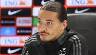 حاج موسى نجم منتخب الجزائر