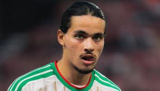 حاج موسى نجم منتخب الجزائر