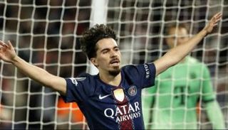 فيتينيا لاعب وسط باريس سان جيرمان