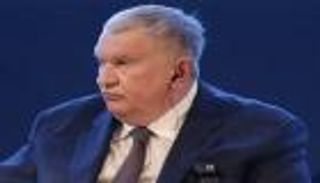 رئيس أكبر شركة نفط روسية: إغلاق مضيق هرمز يهدد طرق التجارة البحرية عالميا
