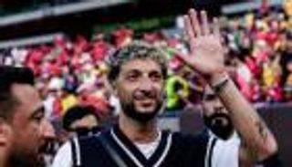 وسام أبو علي يدعم نجوم الأهلي ومنتخب مصر في أمريكا