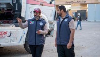 دخول 4 قوافل مساعدات إماراتية إلى غزة
