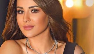 الفنانة اللبنانية ماغي بو غصن