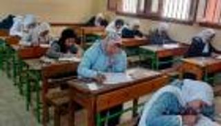 مصر.. التحقيق في تسريب صور لامتحان الإنجليزي لطلاب الشهادة الإعدادية