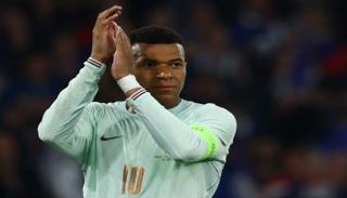 كيليان مبابي قائد منتخب فرنسا