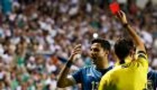 طرد ساذج وأخطاء دفاعية.. العراق تنهي التحضيرات لكأس العالم 2026