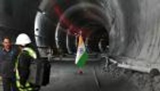 الهند تنجز أطول نفق في البلاد.. 13 كيلومترا أسفل جبال الهيمالايا (صور)