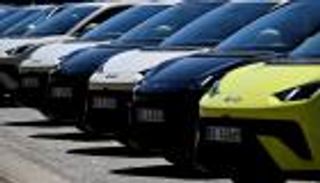 BYD تغري عملاء أوروبا بمحطات فائقة السرعة.. 2 مليار يورو لشحن السيارات في 5 دقائق