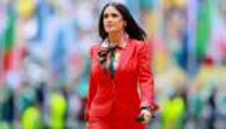 بريق النجمات يخطف الأنظار في افتتاح كأس العالم 2026