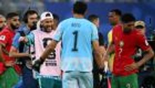 نيمار وحكيمي وبونو.. ذكريات وقمصان وضحكات في قمة البرازيل والمغرب