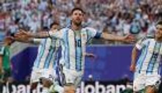 200 مباراة لميسي مع منتخب الأرجنتين.. أبرز 10 ضحايا للأسطورة