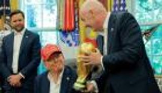  ترامب يخرق بروتوكول الفيفا في كأس العالم 2026