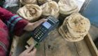 مع اقتراب تطبيق الدعم النقدي.. كيف سيحصل المصريون على الخبز المدعم؟ 