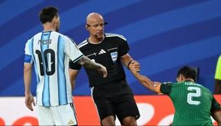 مباراة الأرجنتين والجزائر