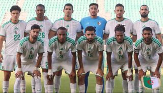تشكيلة منتخب الجزائر