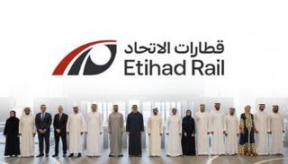 الشيخ خالد بن محمد بن زايد آل نهيان يدشّن محطة قطار الركاب بمدينة محمد بن زايد