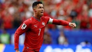 رونالدو قائد البرتغال