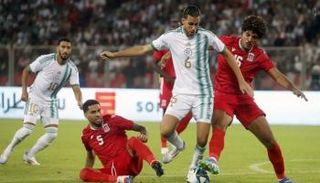 رامز زروقي نجم منتخب الجزائر