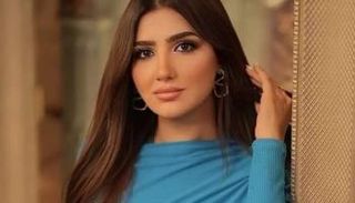الفنانة مى عمر