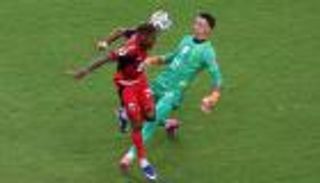 تضم مانويل نوير.. موسليرا يتصدر حراس الكوارث في تاريخ كأس العالم