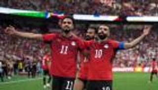 رغم الرفض.. ظهور &laquo;علم الفخر&raquo; في مباراة مصر وإيران بكأس العالم 2026