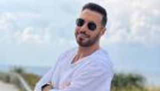 أحمد السعدني يعلن زواجه من ميرنا الهلباوي