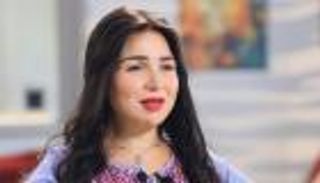 مي عز الدين تخطف الأنظار في زفاف أحمد السعدني