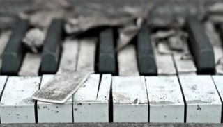 الأغاني الحزينة- تعبيرية