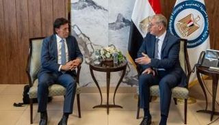 جانب من لقاء وزير البترول المصري والرئيس التنفيذي لشركة دانة غاز