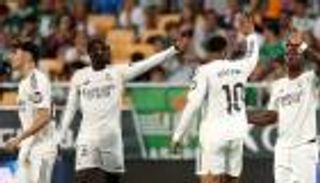 مهدد بالسجن.. &laquo;عضة كلب&raquo; تورط نجم ريال مدريد