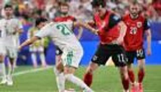 قبل صدام كأس العالم.. &laquo;كرة الشوارع&raquo; الجزائرية تقلق سويسرا