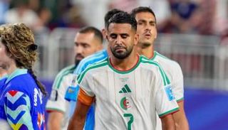 محرز قائد منتخب الجزائر