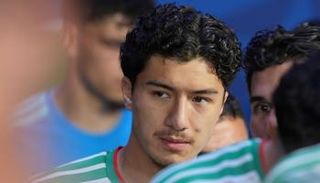 مازا نجم منتخب الجزائر