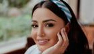 بعد معاناة مع المرض.. وفاة والدة الفنانة السورية ديمة الجندي