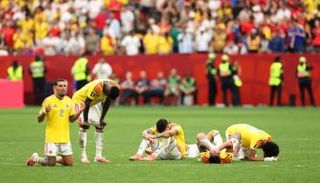 كولومبيا وسويسرا