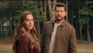 لقطة من مسلسل "حب على ورق"