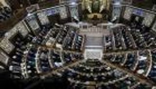 قتيل بانفجار في سوريا بالتزامن مع عقد أول جلسة للبرلمان الجديد