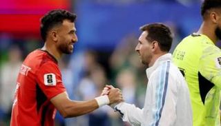 ليونيل ميسي ومحمود تريزيغيه في كأس العالم