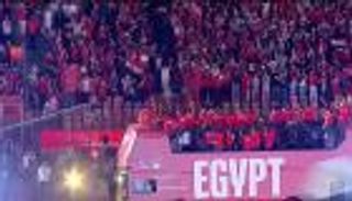 &laquo;100 مليون شكرا&raquo;.. اللقطات الأولى لاستقبال منتخب مصر في استاد القاهرة