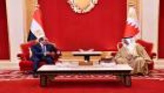 السيسي وعاهل البحرين يؤكدان ضرورة وقف الهجمات الإيرانية وتهديدات الملاحة