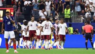 منتخب إسبانيا يفوز على فرنسا