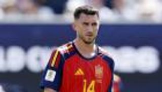 بصفقة نجم منتخب إسبانيا.. برشلونة يرد على ريال مدريد