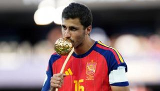 رودري قائد منتخب إسبانيا