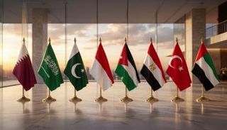 أعلام الإمارات و7 دول أخرى