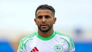رياض محرز نجم منتخب الجزائر