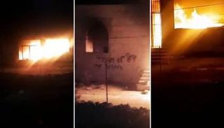إضرام النار في مسجدين بالضفة